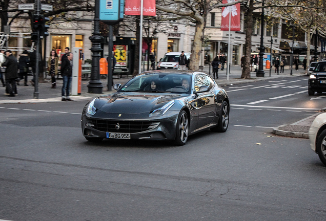 Ferrari FF