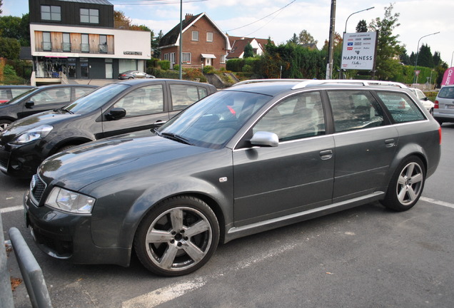 Audi RS6 Avant C5