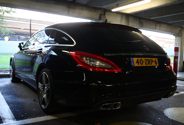 Mercedes-Benz CLS 63 AMG X218 Shooting Brake