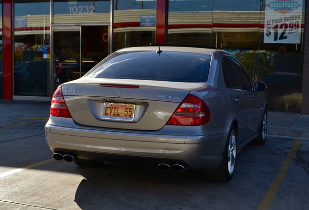 Mercedes-Benz E 55 AMG