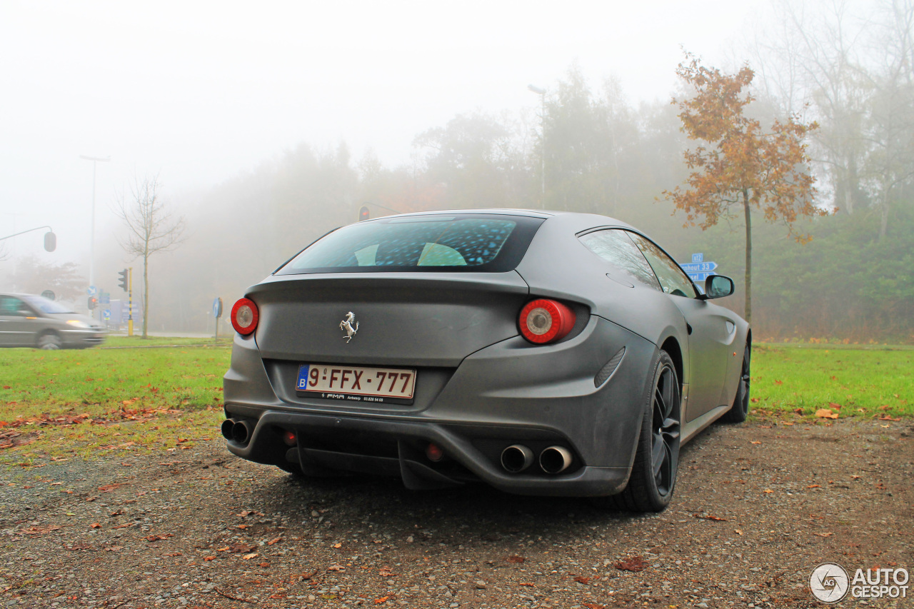 Ferrari FF