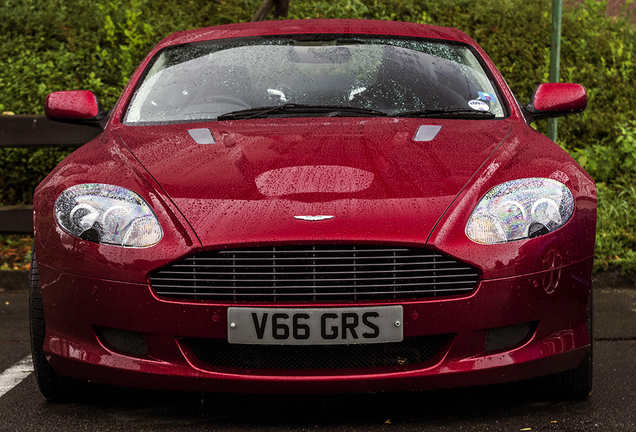 Aston Martin DB9