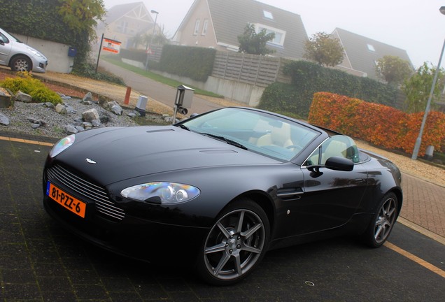 Aston Martin V8 Vantage Roadster