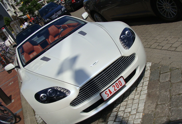 Aston Martin V8 Vantage Roadster