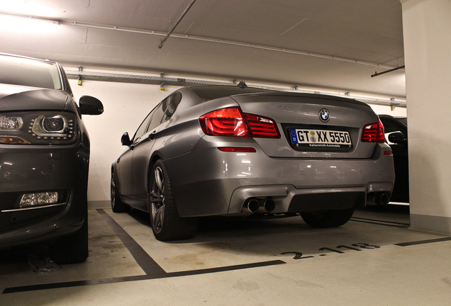 BMW M5 F10 2011