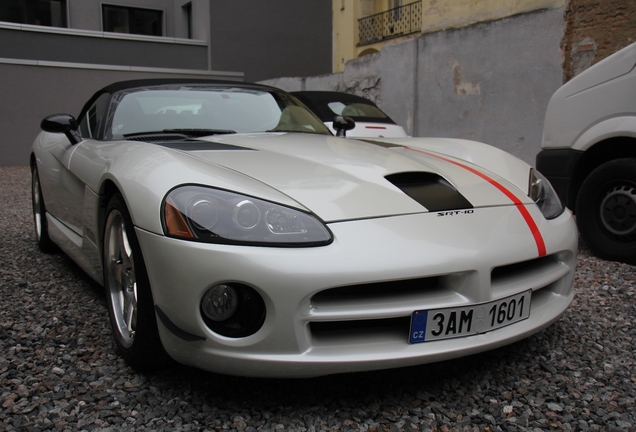 Dodge Viper SRT-10 Roadster 2003