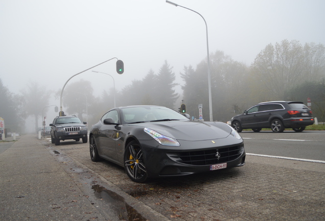 Ferrari FF