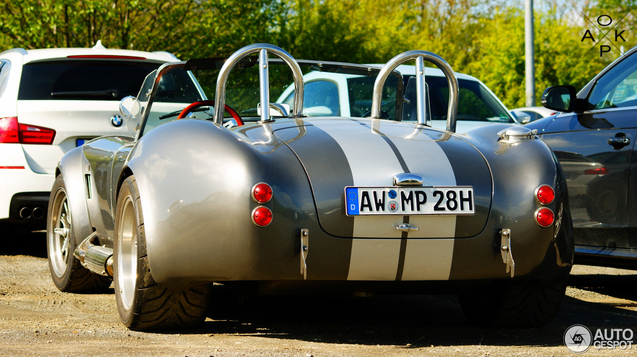 AC Cobra Superformance 427