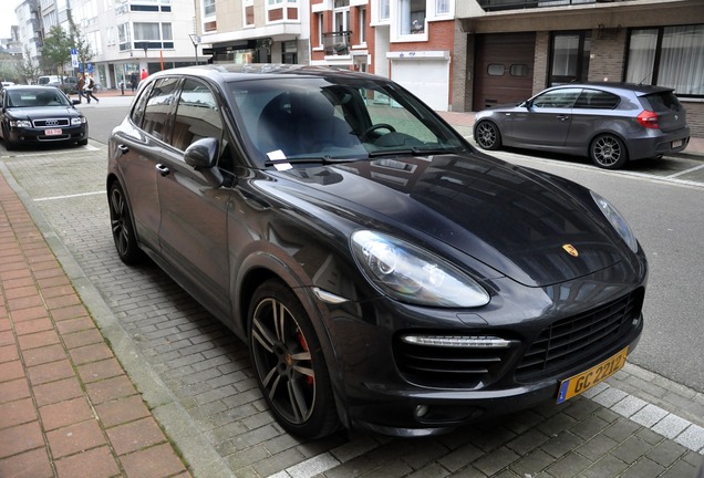 Porsche 958 Cayenne GTS