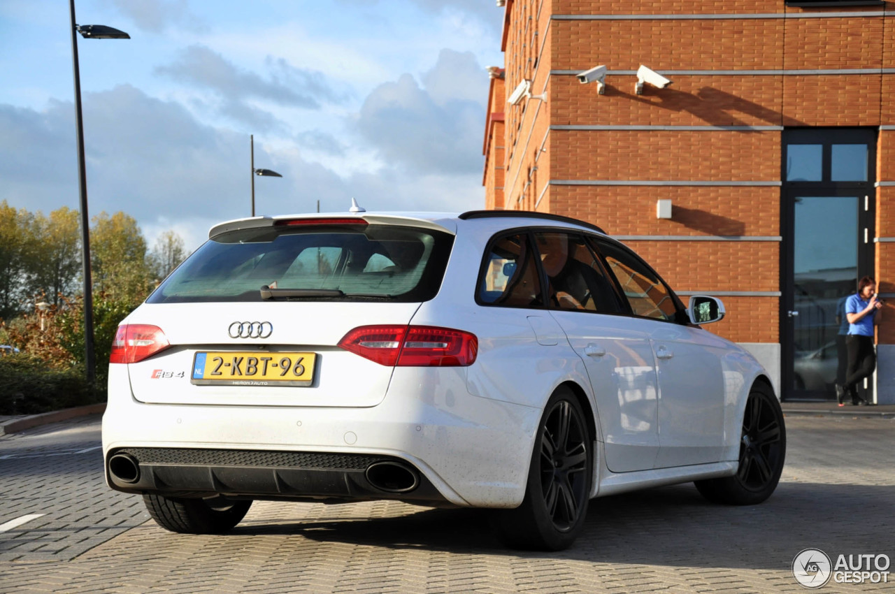 Audi RS4 Avant B8