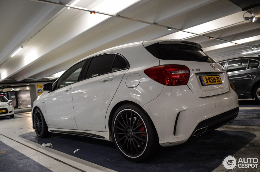 Mercedes-Benz A 45 AMG