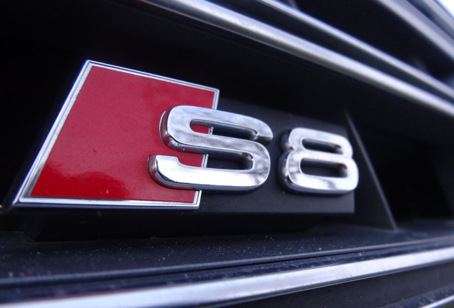 Audi S8 D4