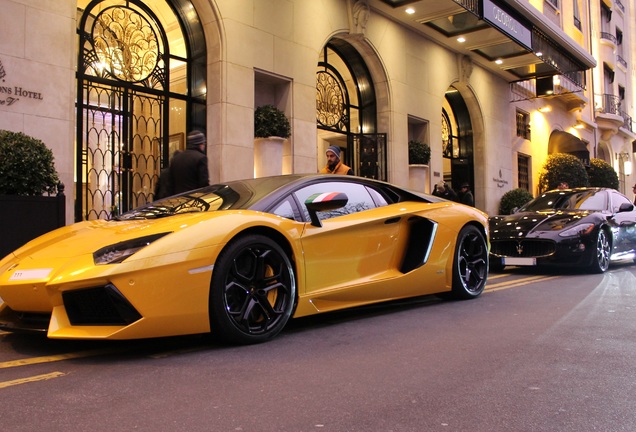 Lamborghini Aventador LP700-4