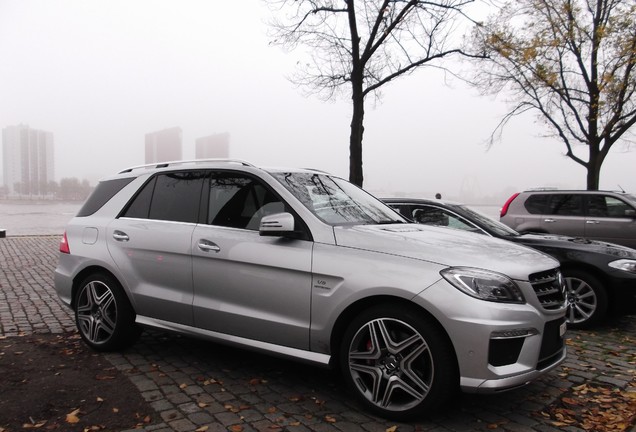 Mercedes-Benz ML 63 AMG W166