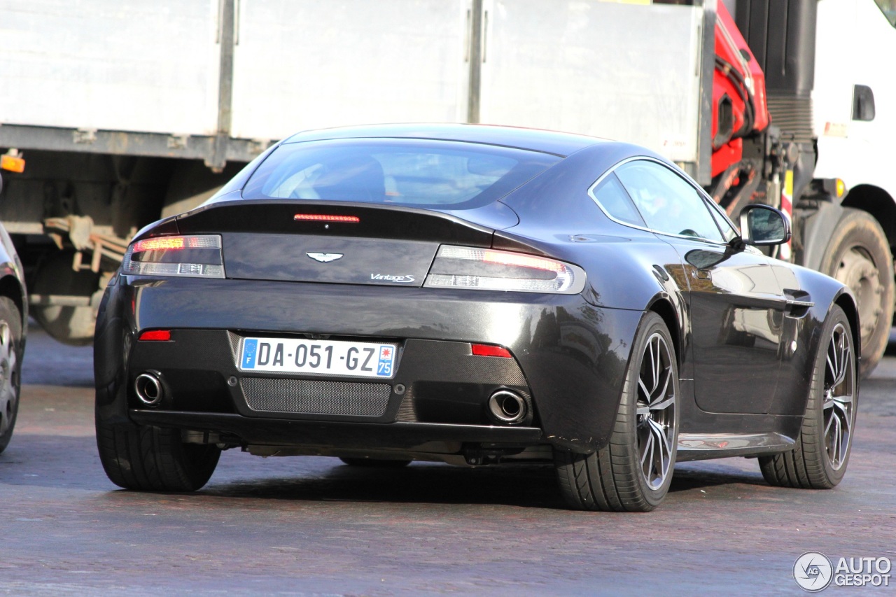 Aston Martin V8 Vantage S