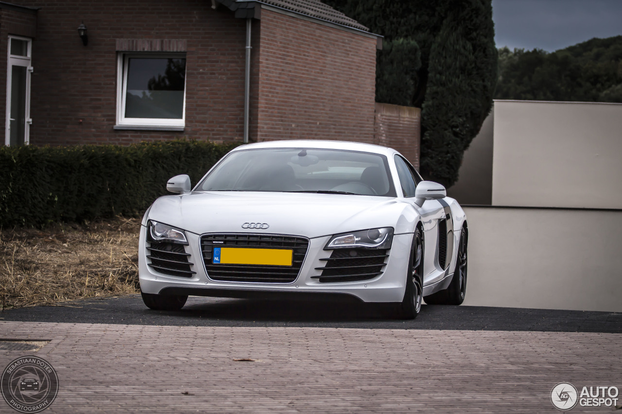 Audi R8