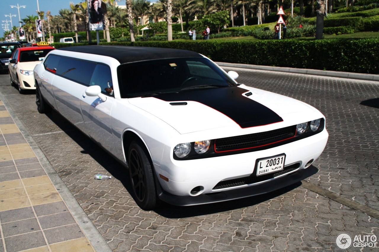 Dodge Challenger SRT-8 Limousine