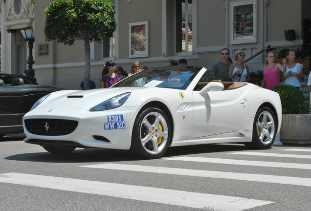 Ferrari California