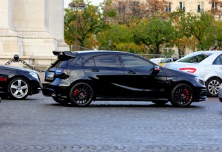 Mercedes-Benz A 45 AMG