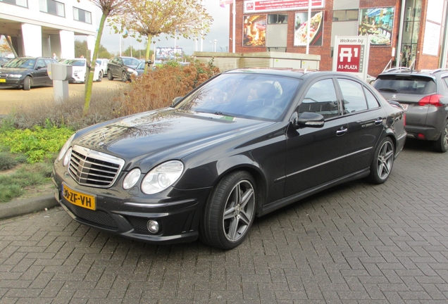 Mercedes-Benz E 63 AMG