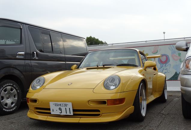 Porsche 993 Carrera RS Clubsport