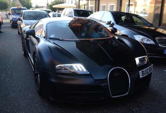 Bugatti Veyron 16.4 Super Sport Sang Noir