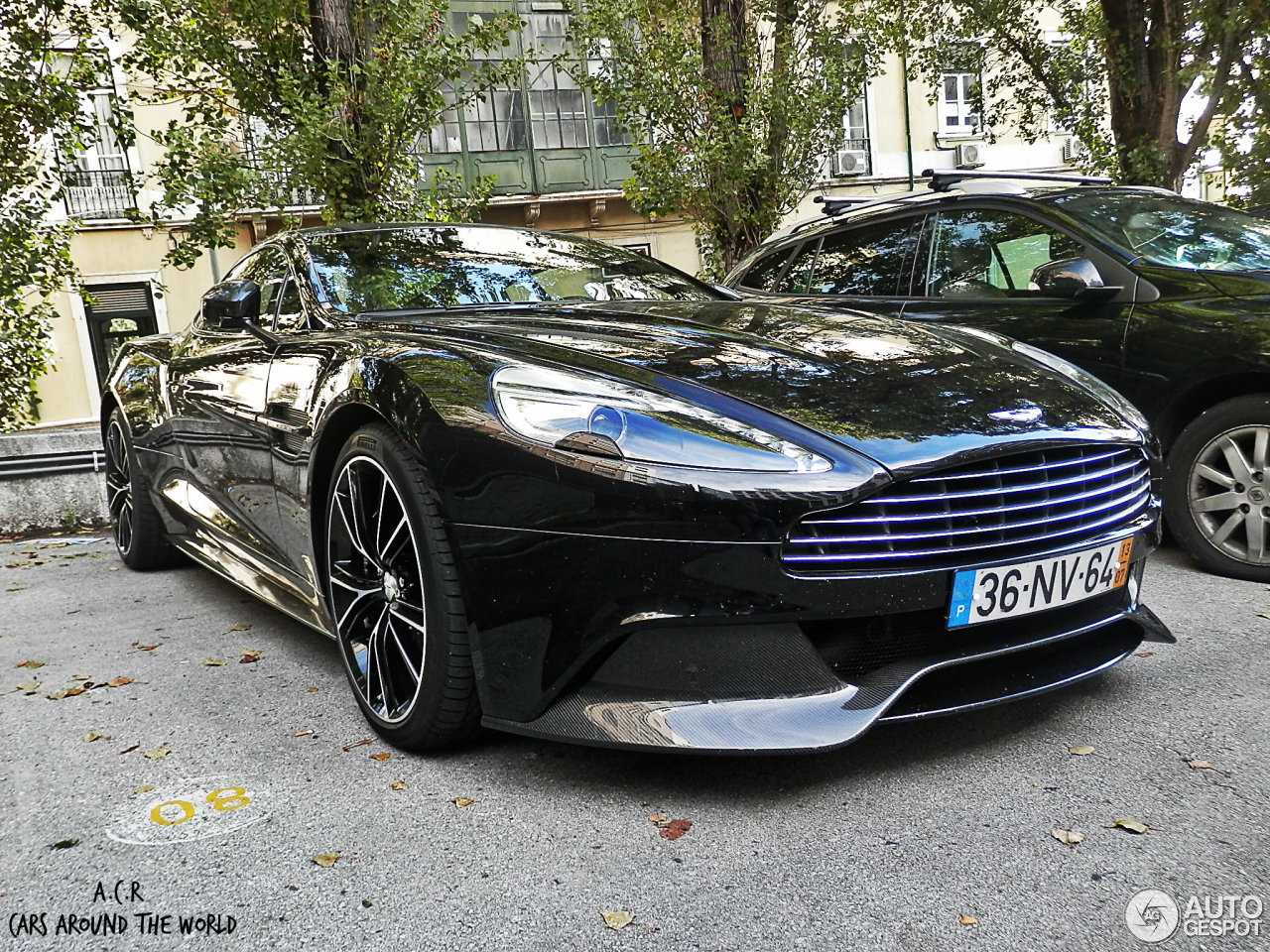 Aston Martin Vanquish 2013