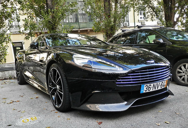 Aston Martin Vanquish 2013