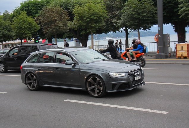 Audi RS4 Avant B8