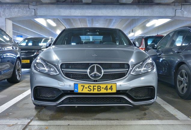 Mercedes-Benz E 63 AMG S W212