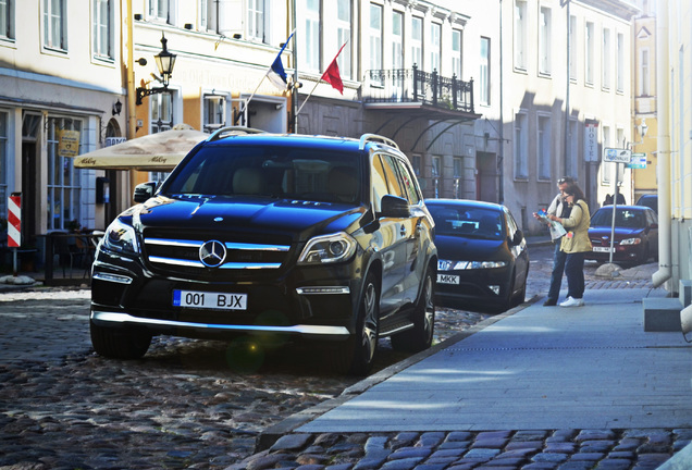 Mercedes-Benz GL 63 AMG X166