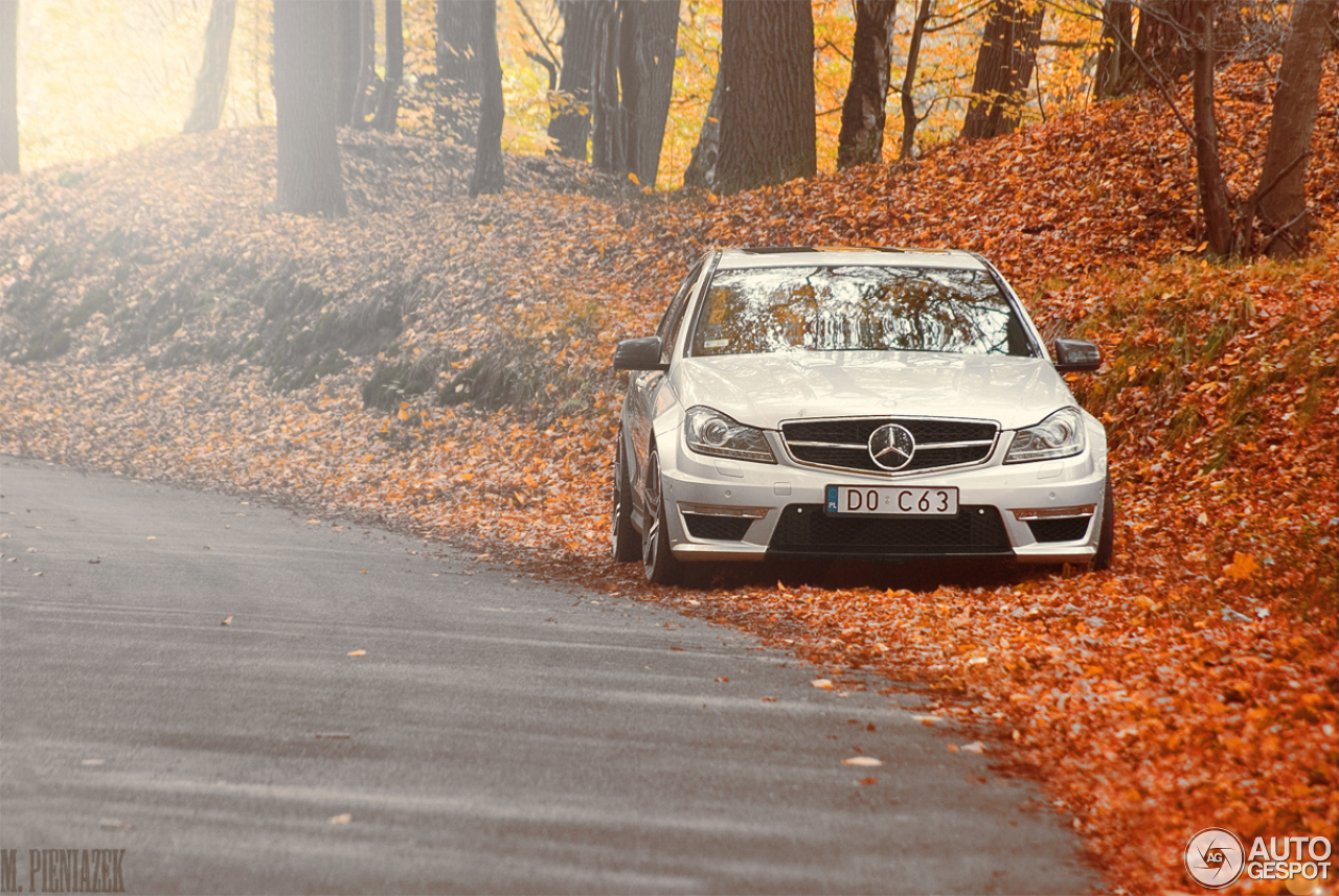 Mercedes-Benz C 63 AMG W204 2012