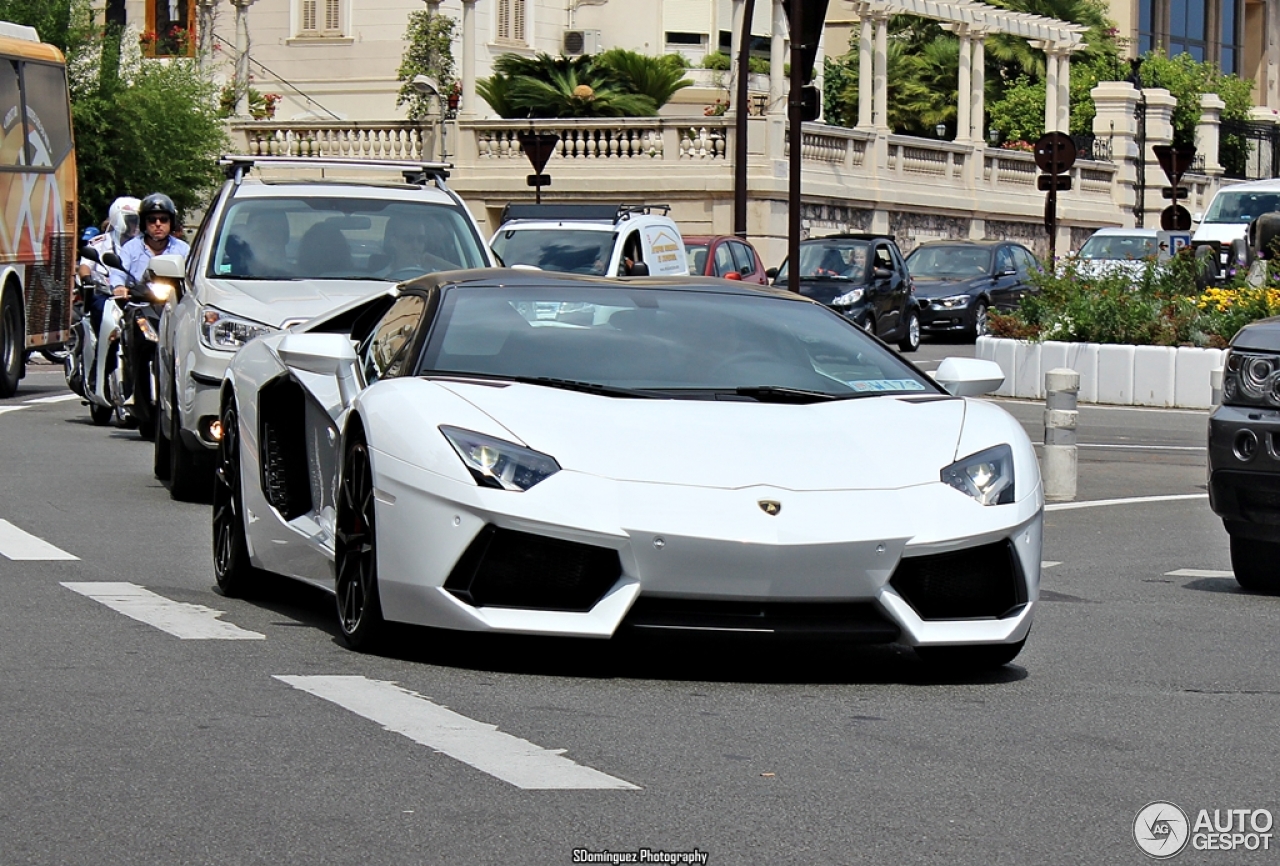 Lamborghini Aventador LP700-4 Roadster