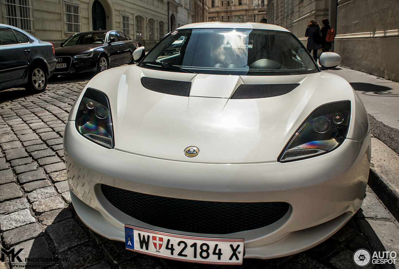 Lotus Evora