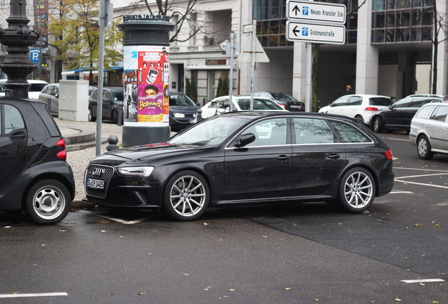 Audi RS4 Avant B8