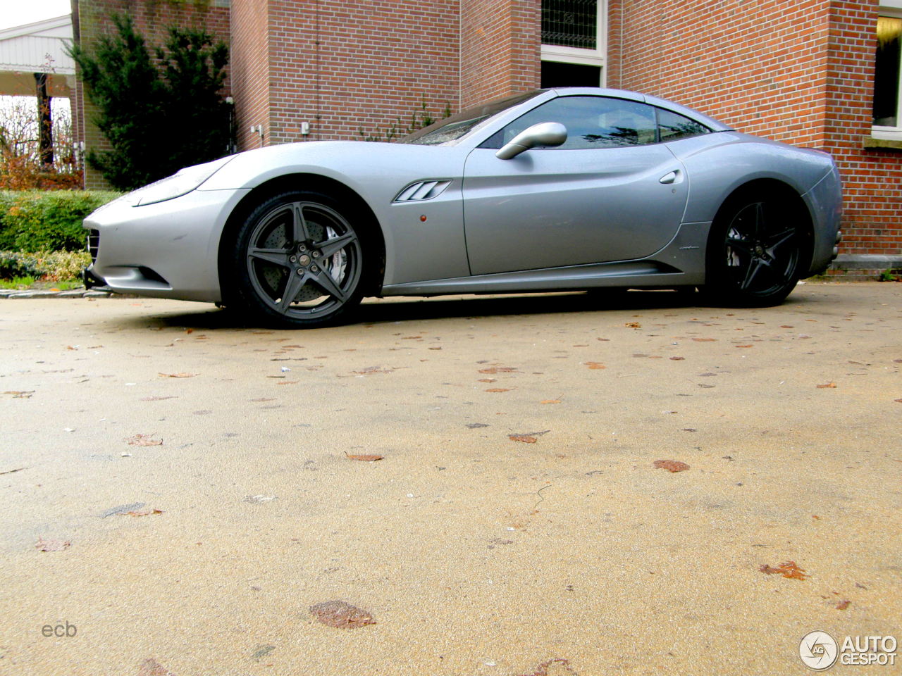 Ferrari California