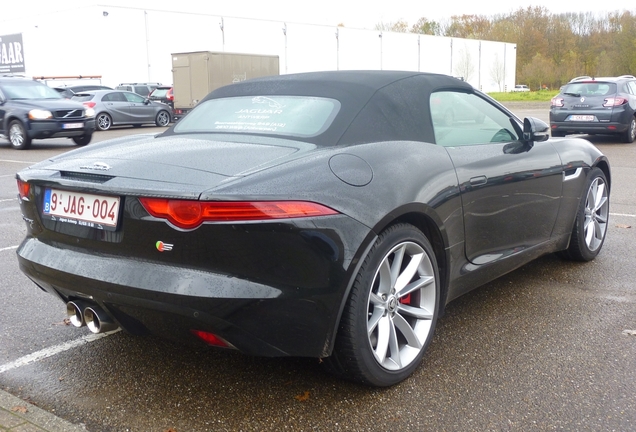 Jaguar F-TYPE S Convertible