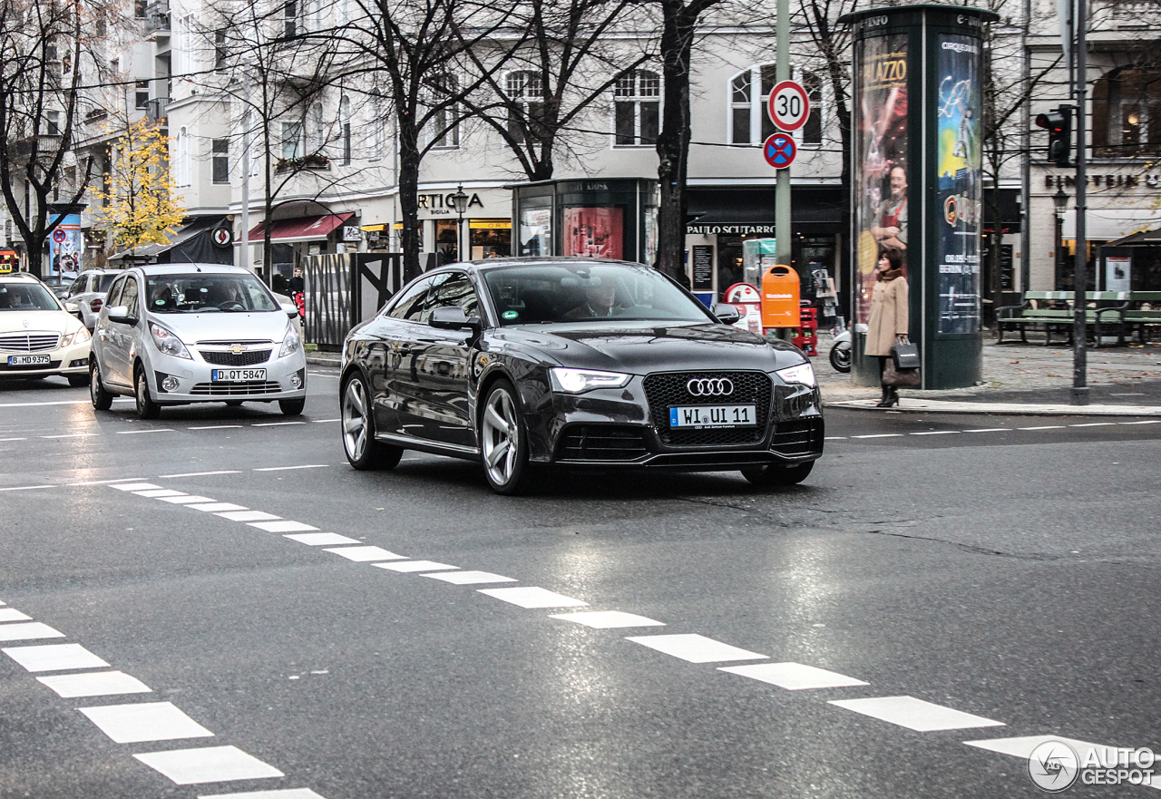 Audi RS5 B8 2012