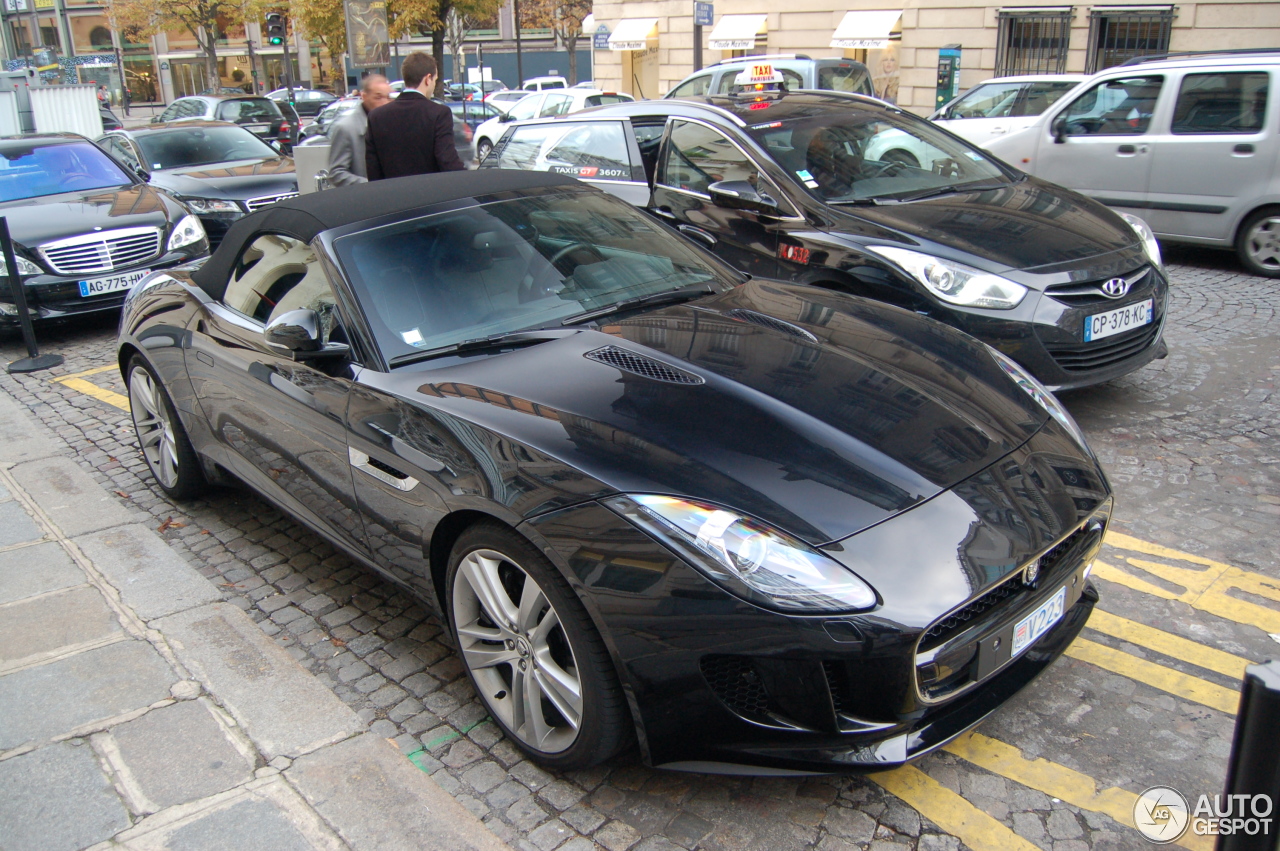 Jaguar F-TYPE S Convertible