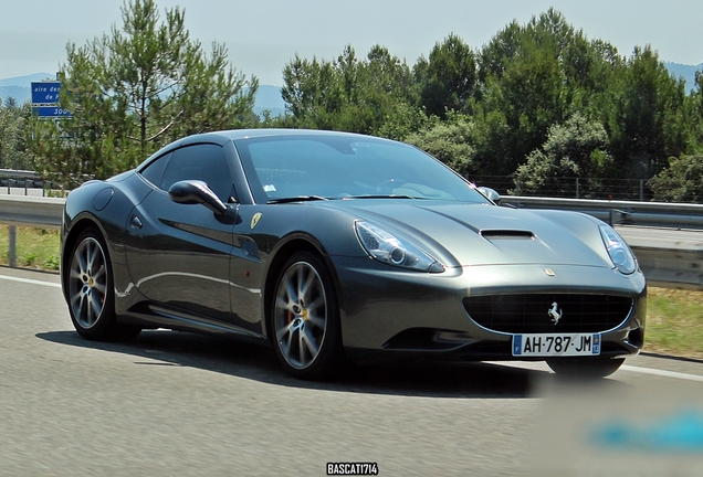 Ferrari California