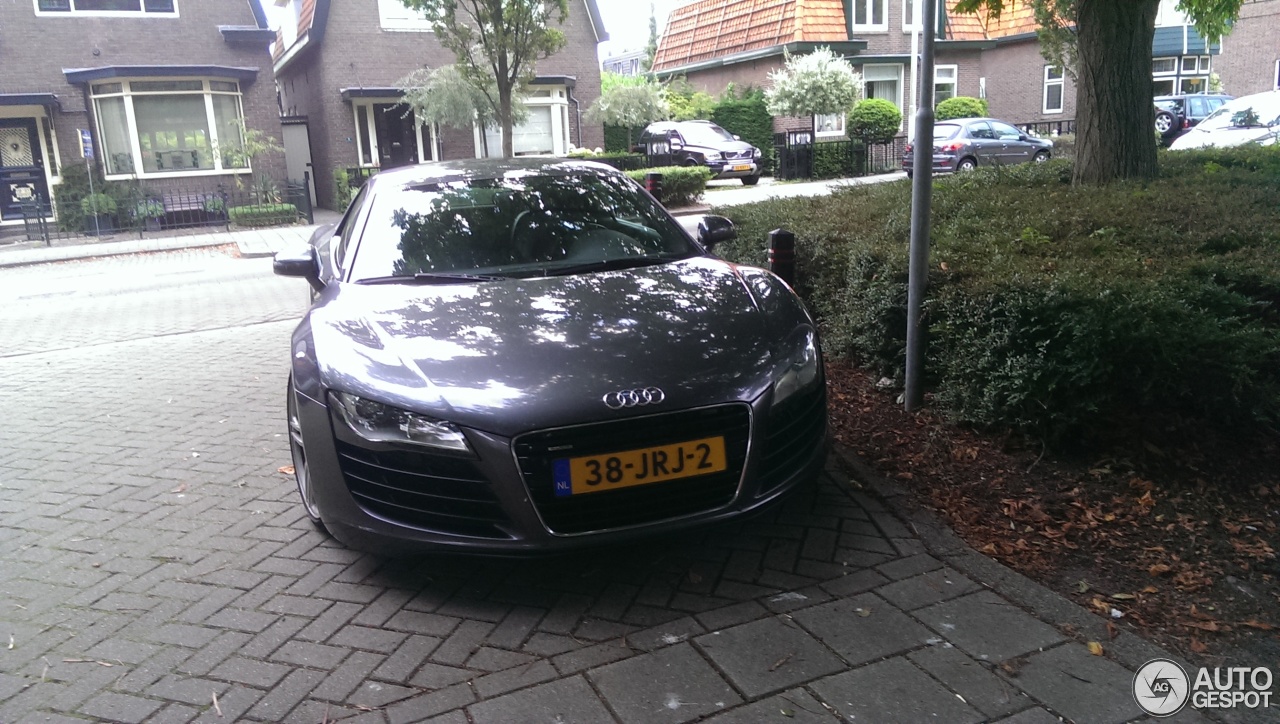 Audi R8