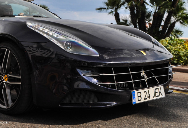 Ferrari FF