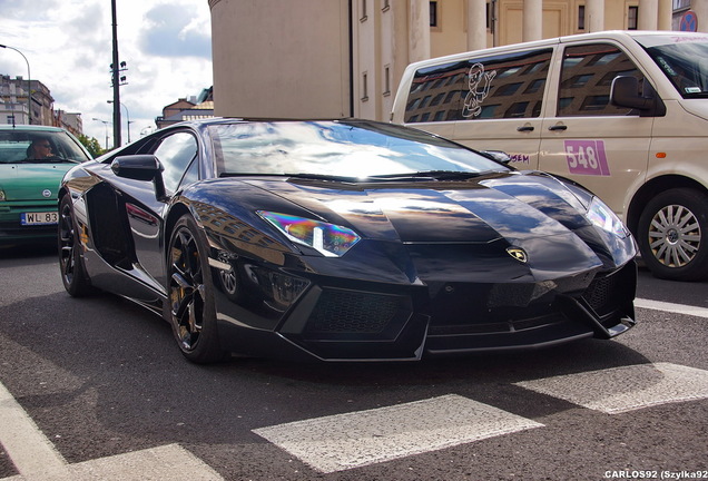 Lamborghini Aventador LP700-4