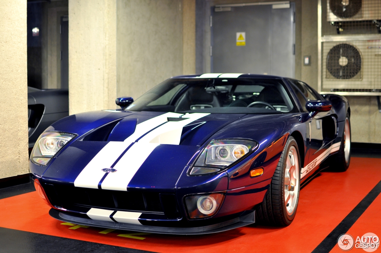 Ford GT