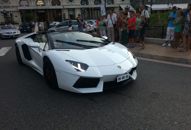 Lamborghini Aventador LP700-4 Roadster