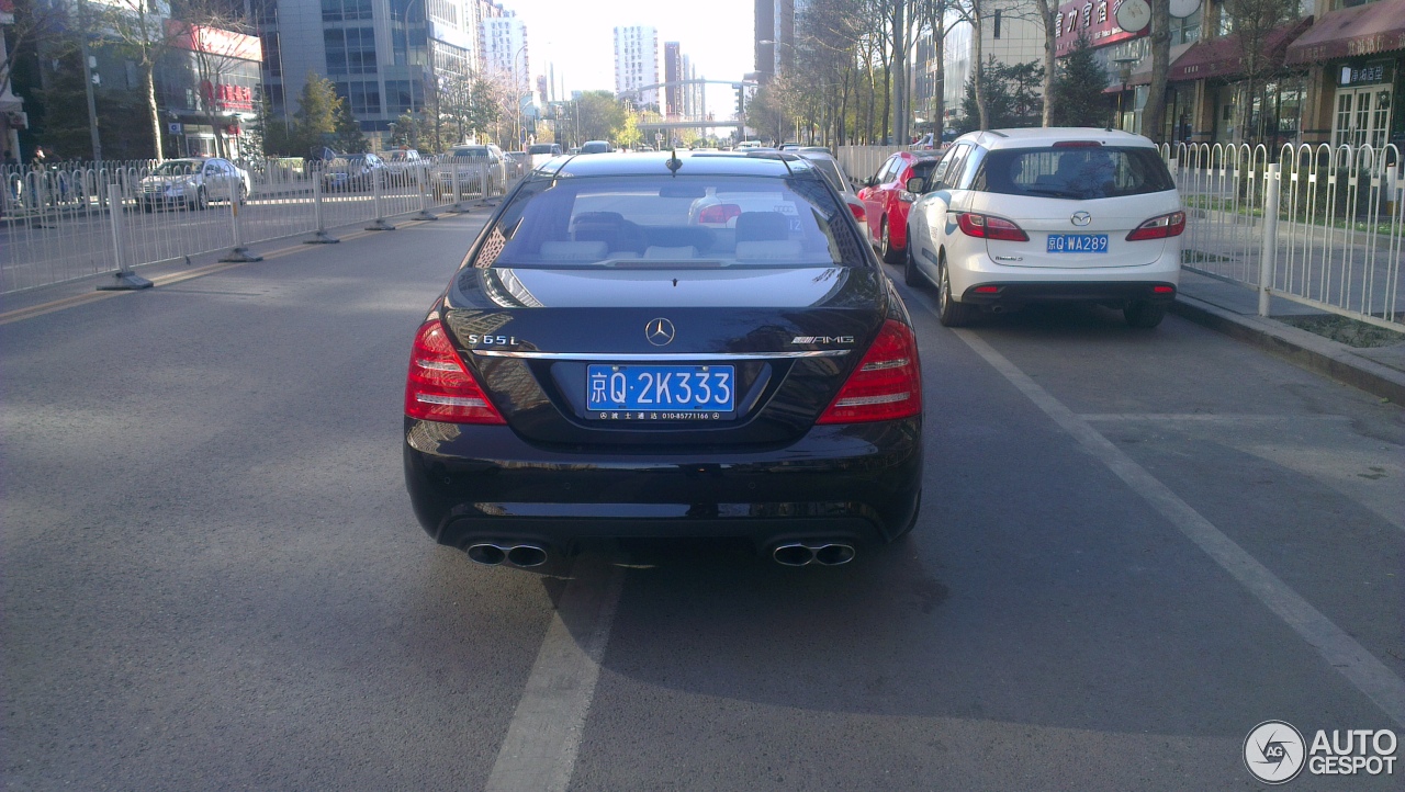 Mercedes-Benz S 65 AMG V221 2010