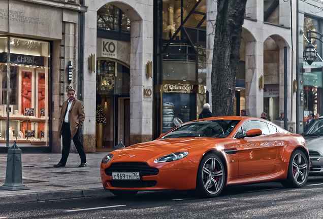 Aston Martin V8 Vantage N400