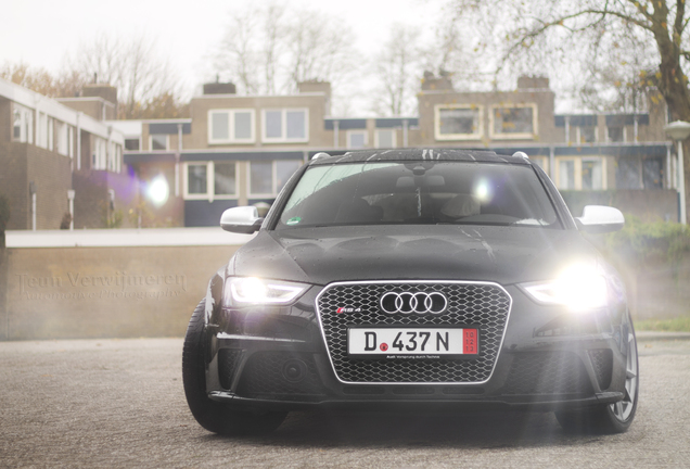 Audi RS4 Avant B8