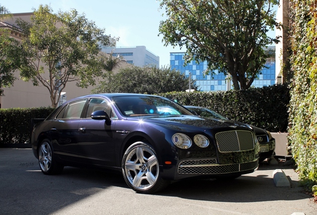 Bentley Flying Spur W12