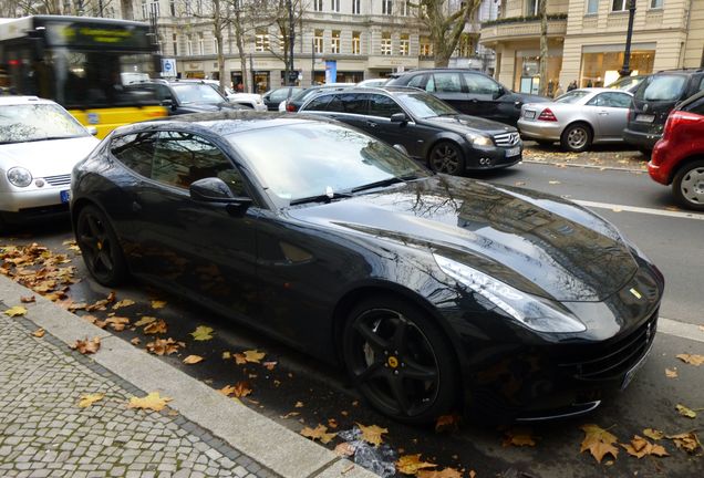 Ferrari FF